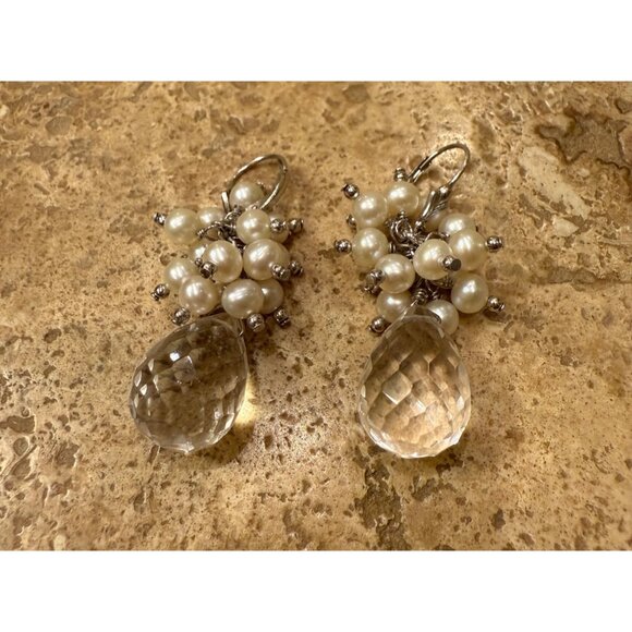 Elegant Vintage Sterling Crystal & Pearl Cluster Earrings Set With Vintage Green - Picture 2 of 5